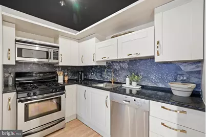 1401 Church Street NW #120, Washington, DC 20005 - Photo 7