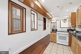 1116 Monroe St NW, Washington, DC 20010 - Photo 5