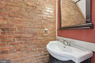 1116 Monroe St NW, Washington, DC 20010 - Photo 3