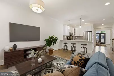 1423 Meridian Place NW #1, Washington, DC 20010 - Photo 3