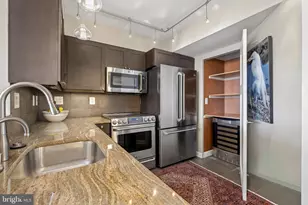 601 Pennsylvania Ave NW, Washington, DC 20004 - Photo 43