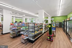 4000 Cathedral Ave NW, Washington, DC 20016 - Photo 15