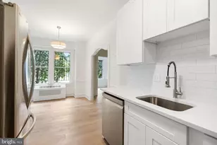 4000 Cathedral Ave NW, Washington, DC 20016 - Photo 7