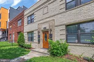 833 19th St NE, Washington, DC 20002 - Photo 1