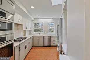 416 6th St SE, Washington, DC 20003 - Photo 23