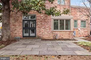 416 6th St SE, Washington, DC 20003 - Photo 33