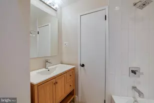 416 6th St SE, Washington, DC 20003 - Photo 29