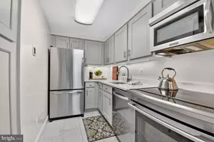 3225 Grace St NW, Washington, DC 20007 - Photo 9