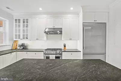 1920 35th Street NW, Washington, DC 20007 - Photo 3