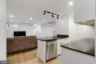 1920 35th St NW, Washington, DC 20007 - Photo 39