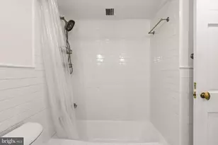 2510 Virginia Ave NW, Washington, DC 20037 - Photo 23