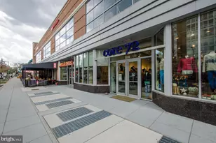 4201 Cathedral Ave NW, Washington, DC 20016 - Photo 23