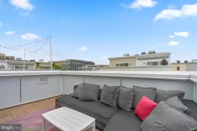 1022 3rd Place SE, Washington, DC 20003 - Photo 27