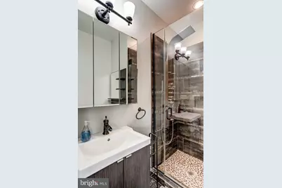 1016 G Street SE, Washington, DC 20003 - Photo 33