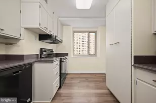 4101 Cathedral Ave NW, Washington, DC 20016 - Photo 9