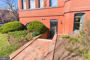 226 5th St SE, Washington, DC 20003 - Photo 3