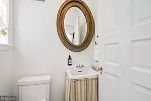 1698 32nd St NW, Washington, DC 20007 - Photo 13