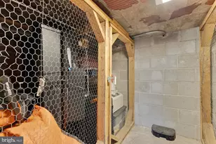 1820 Clydesdale Pl NW, Washington, DC 20009 - Photo 23