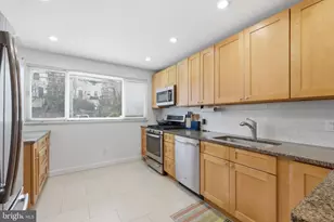 4848 Reservoir Rd NW, Washington, DC 20007 - Photo 13