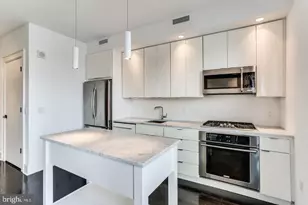 1011 M St NW, Washington, DC 20001 - Photo 7