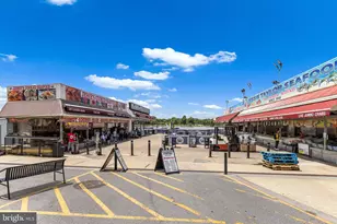 1101 3rd St SW, Washington, DC 20024 - Photo 43