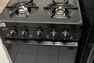 922 24th St NW, Washington, DC 20037 - Photo 11