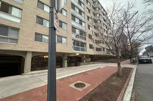 922 24th St NW, Washington, DC 20037 - Photo 43