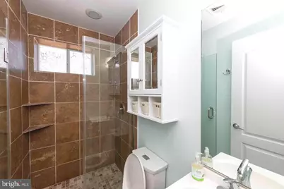 514 Hobart Place NW #1, Washington, DC 20001 - Photo 5