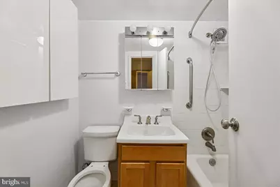 1260 21st Street NW #1009, Washington, DC 20036 - Photo 17
