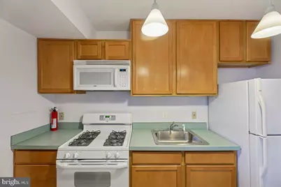1260 21st Street NW #1009, Washington, DC 20036 - Photo 15