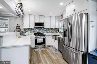 2201 Taylor Street NE, Washington, DC 20018 - Photo 3