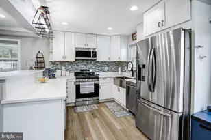2201 Taylor St NE, Washington, DC 20018 - Photo 3