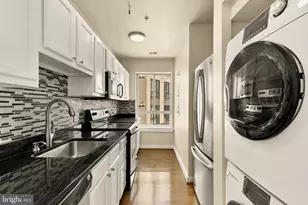5885 Colorado Ave NW, Washington, DC 20011 - Photo 9