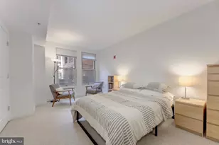 915 E St NW, Washington, DC 20004 - Photo 13