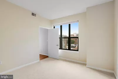 1001 L Street NW #811, Washington, DC 20001 - Photo 21