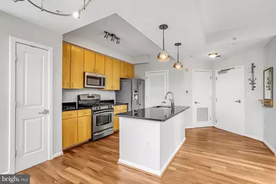 1001 L Street NW #811, Washington, DC 20001 - Photo 7