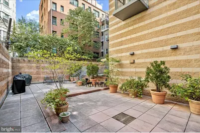 1001 L Street NW #309, Washington, DC 20001 - Photo 25