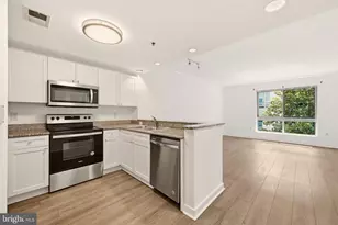 777 7th St NW, Washington, DC 20001 - Photo 9