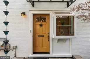 4854 Reservoir Rd NW, Washington, DC 20007 - Photo 3