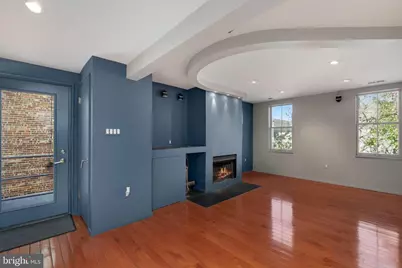 721 D Street NE, Washington, DC 20002 - Photo 5