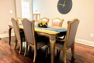 106 7th St SE, Washington, DC 20003 - Photo 3