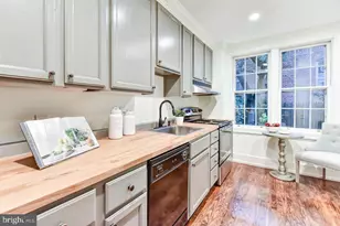 106 7th St SE, Washington, DC 20003 - Photo 5