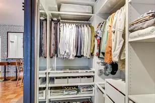 1 Scott Cir NW, Washington, DC 20036 - Photo 19