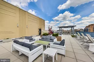 1 Scott Cir NW, Washington, DC 20036 - Photo 33