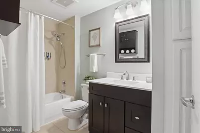 355 I Street SW #310, Washington, DC 20024 - Photo 15