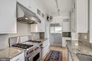 1701 18th St NW, Washington, DC 20009 - Photo 11