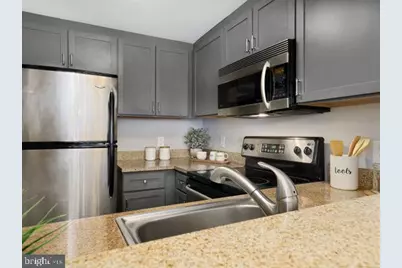 1150 K Street NW #709, Washington, DC 20005 - Photo 11