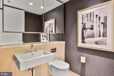 920 I Street NW #704, Washington, DC 20001 - Photo 5