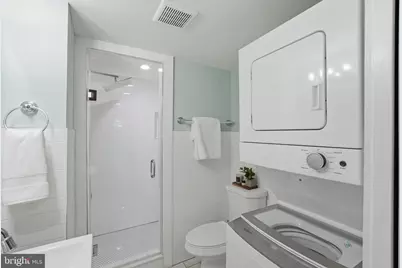 1604 D Street SE, Washington, DC 20003 - Photo 31