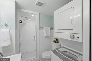 1604 D St SE, Washington, DC 20003 - Photo 31